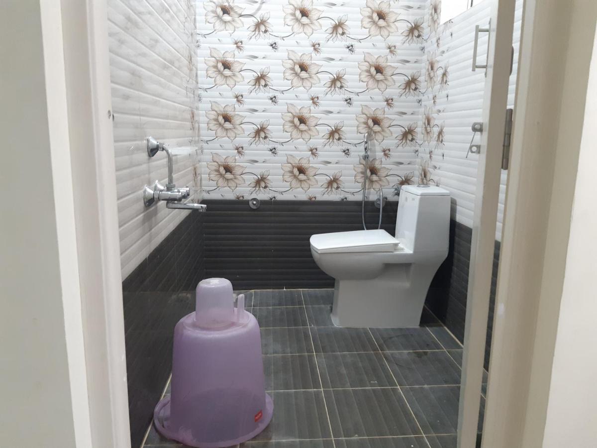 Cnr Residency Hotel Madanapalle Luaran gambar